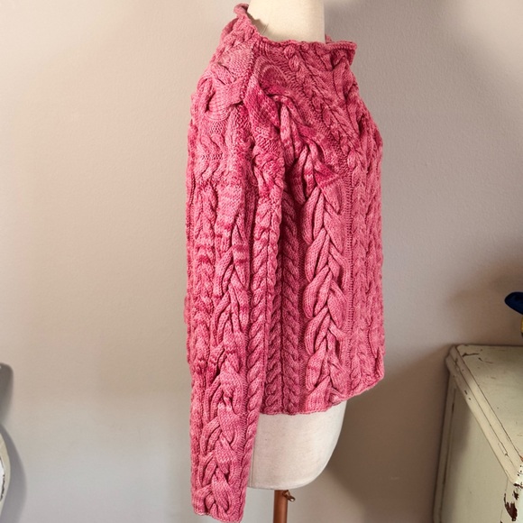 Handmade Chunky Knit Sweater - Picture 3 of 10